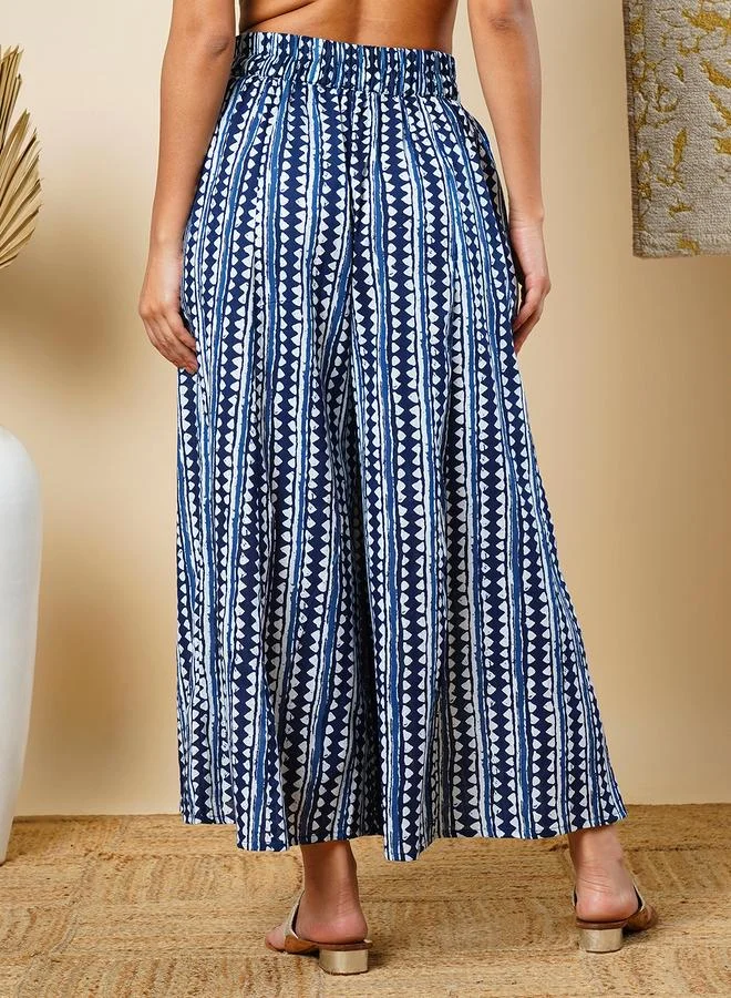 جلو باص بنطلون بالازو تراثي بطبعة هندسية